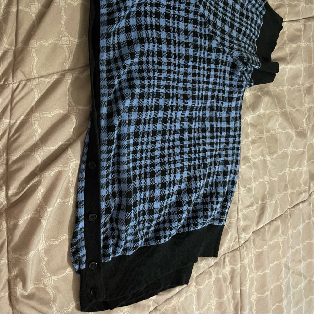 Checkered Cardigan - Picture 2 of 10